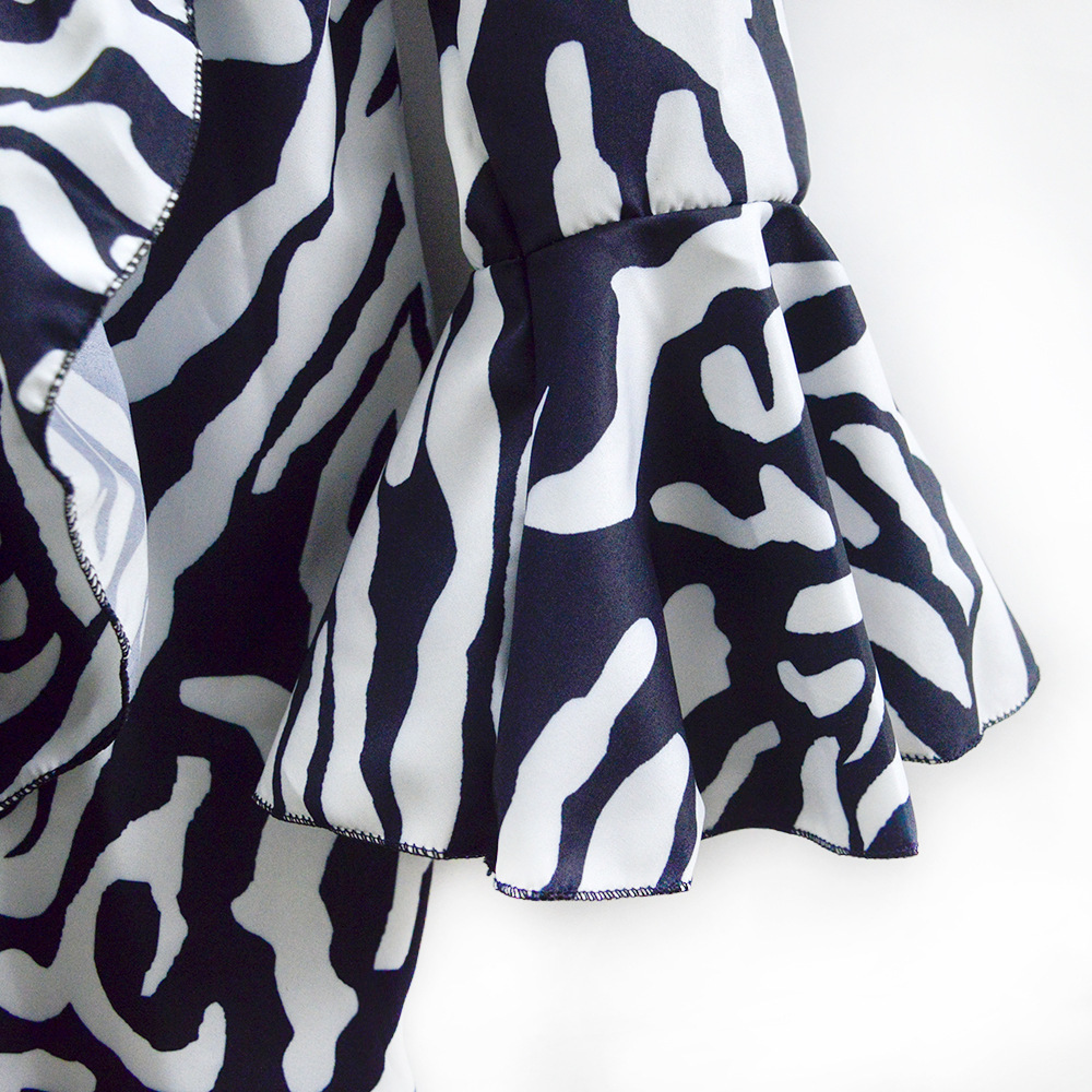 2025 New Spring/Summer Women's Black and White Stripe Flare Sleeve Irregular Dress