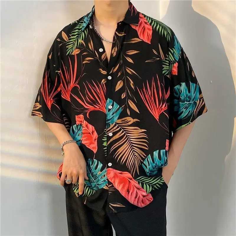Hawaiian mens summer casual fashion loose short sleeved button up collar shirt beach palm beach printed loose top X250410