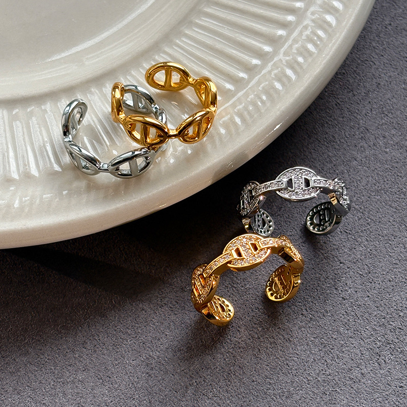 Gold Fashion Ring And Silver Pig Nose Full Diamond Open Index Finger Ring For Women Light Luxury Niche Design High-end Designer Ring Feel Ring 2025 Ne