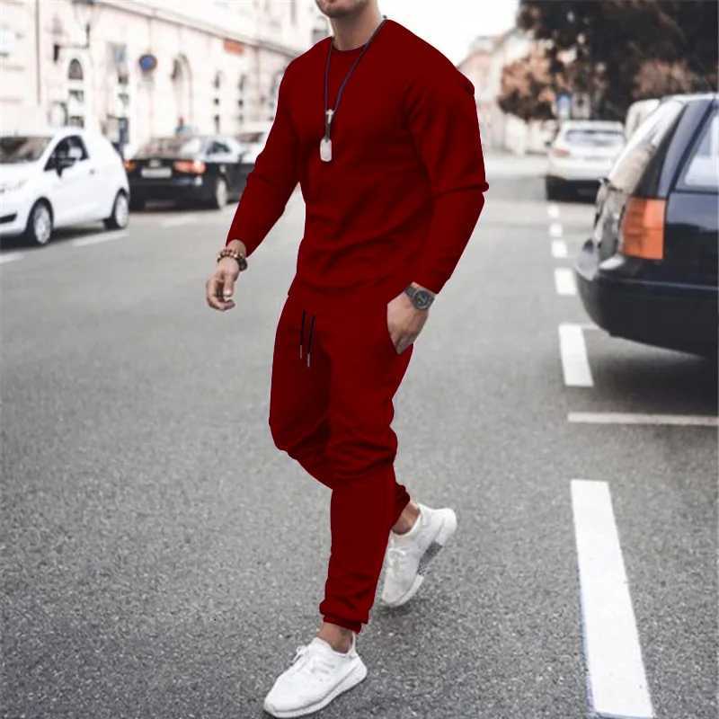 2025 New Men Two Pieces Sets Running SweatshirtSweatpants Suit Autumn Winter Warm Tracksuit Sets Mens Jogger Sports Suit W251110