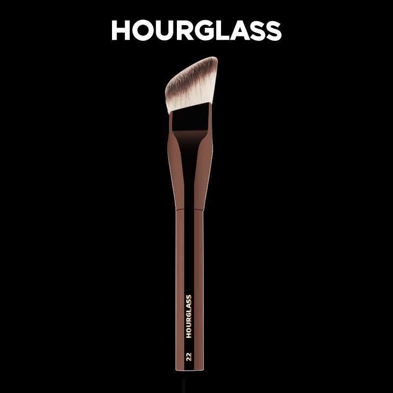 HOURGLASS Angled Liquid Foundation Brushes Foundation Cream Brush Blush Brush Base Make Up Tool-022 L251110
