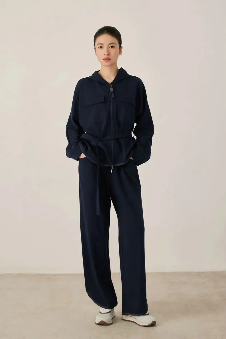 25 Autumn and Winter BC Style Combed Cotton Sweatshirt suit Zipper Belt Jacket with Trousers TwoPiece Set for Women 251110