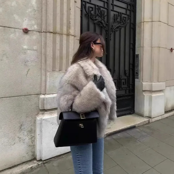 Gradient Winter Women Faux Fur Coat Suit Collar Thickened Artificial Jacket For Female High Street Lady Integrated 251110