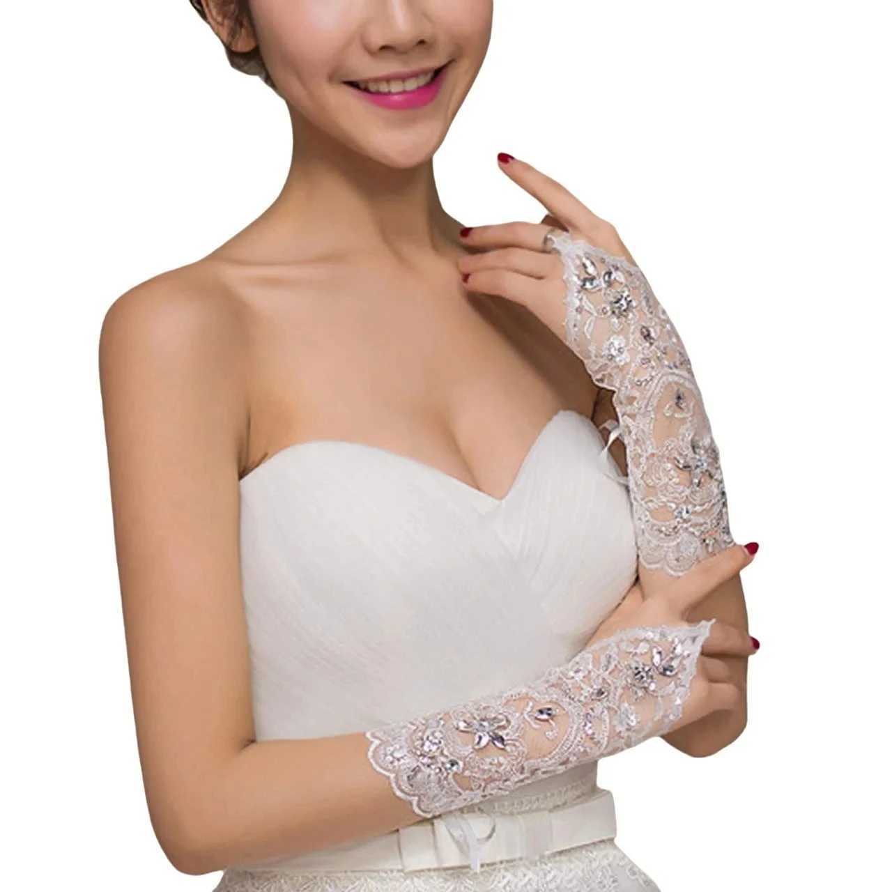 Elegant Women Wedding Lace Gloves Bridal Fingerless Crystal Sequins White Hook Finger Drawstring Gloves Marriage Accessories L251110