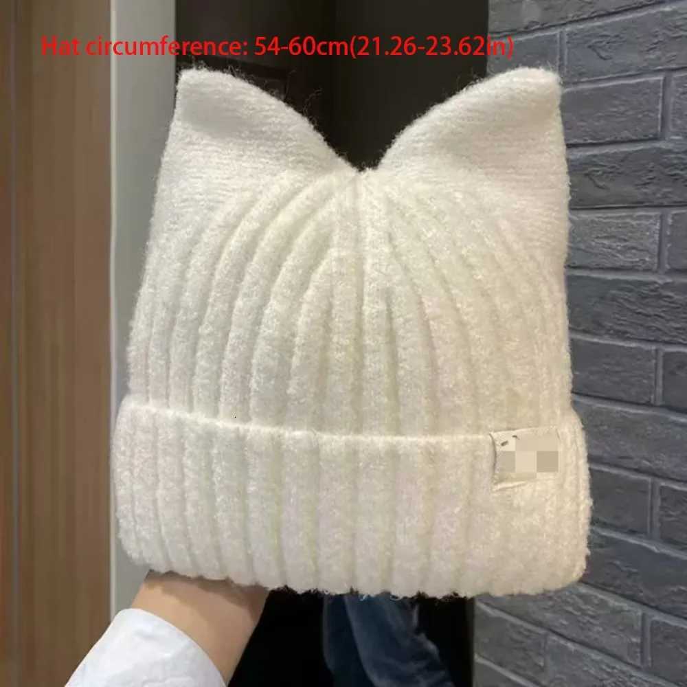 Thickened Velvet Brimless Beanie Hat Soft Ear Protection Beanies Knitted Hat Cute Cat Ear Knitted Windproof Hat Outdoor SportsXJ251110
