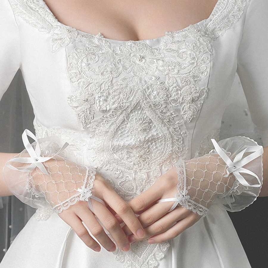 New Arrival Lace gloves Ivory Black Sexy Bride wedding accessories mariage Evening dress white gloves L251110