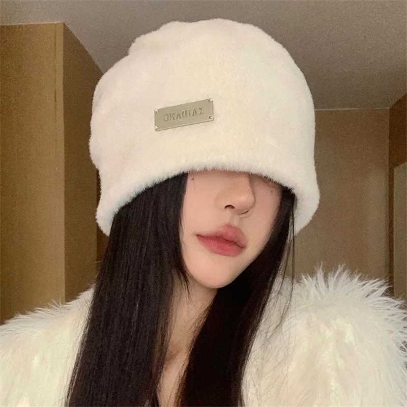 Plush Beanies Hats For Women Winter Warm Solid Baggy Fleece Wool Skullies Hat Outdoor Coldproof Thicken CapsXJ251110