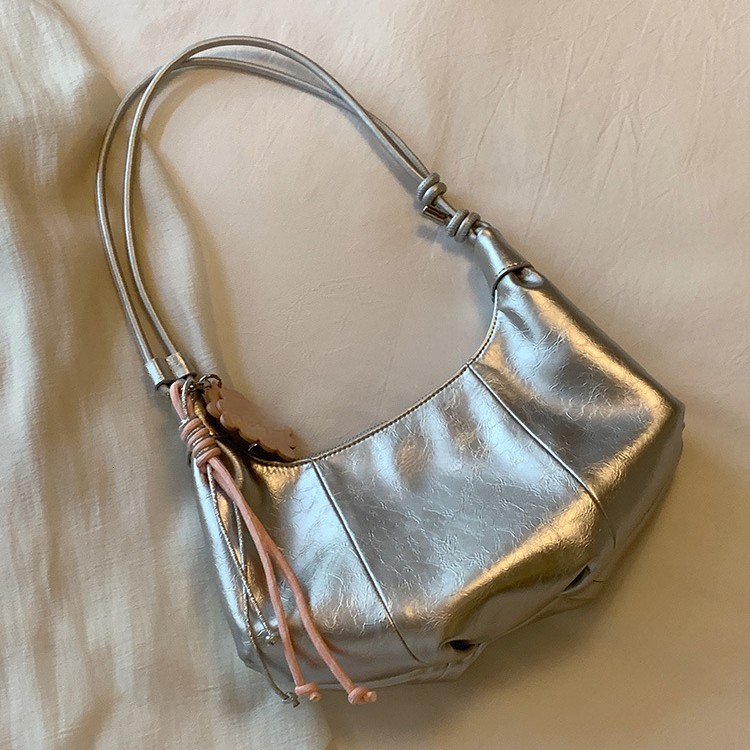 New Fashion Silver Designer Bag Winter New Underarm Bag Prohibited Luxury Handbag Women's Single Shoulder Crossbody Bag Crescent Bag