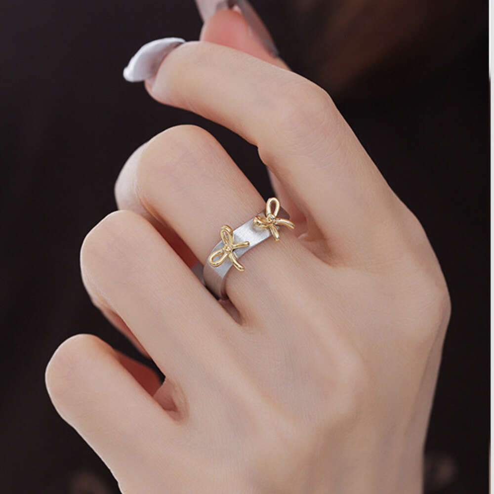 Brushed Gold and Silver Color-Block Bowknot for Women, Ins Style, Minimalist Luxury, High-End Niche Design, Unique Ring