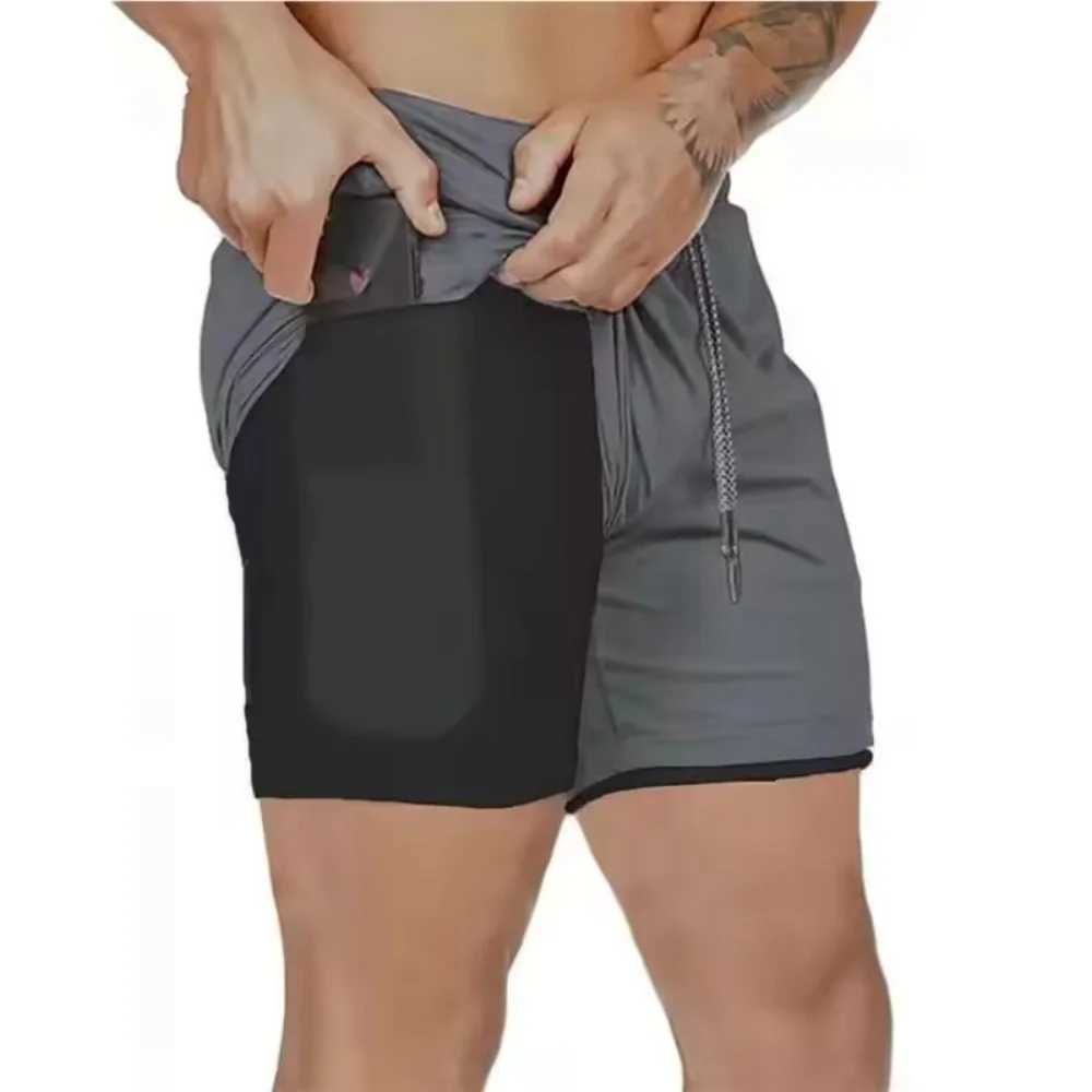 Mens fitness built-in pocket sports shorts summer 2-in-1 quick drying gym beach shorts running double-layer mesh shorts X250410