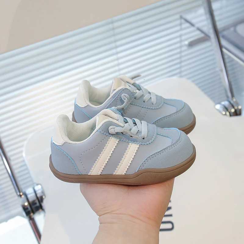 2025 Boys And Girls Canvas Fashion Shoes Childrens School Performance Shoes Children Biscuit Bottom Breathable Kids ShoesT251110