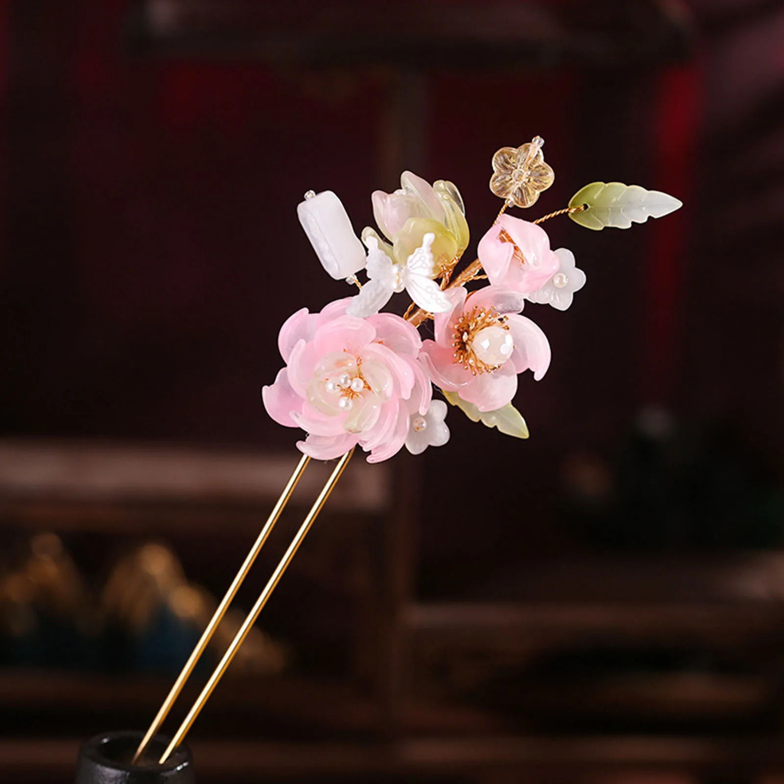 Home>Products>China Long Hair>Long Flow Su Step Shake Retro Pearl Hairpin 250409