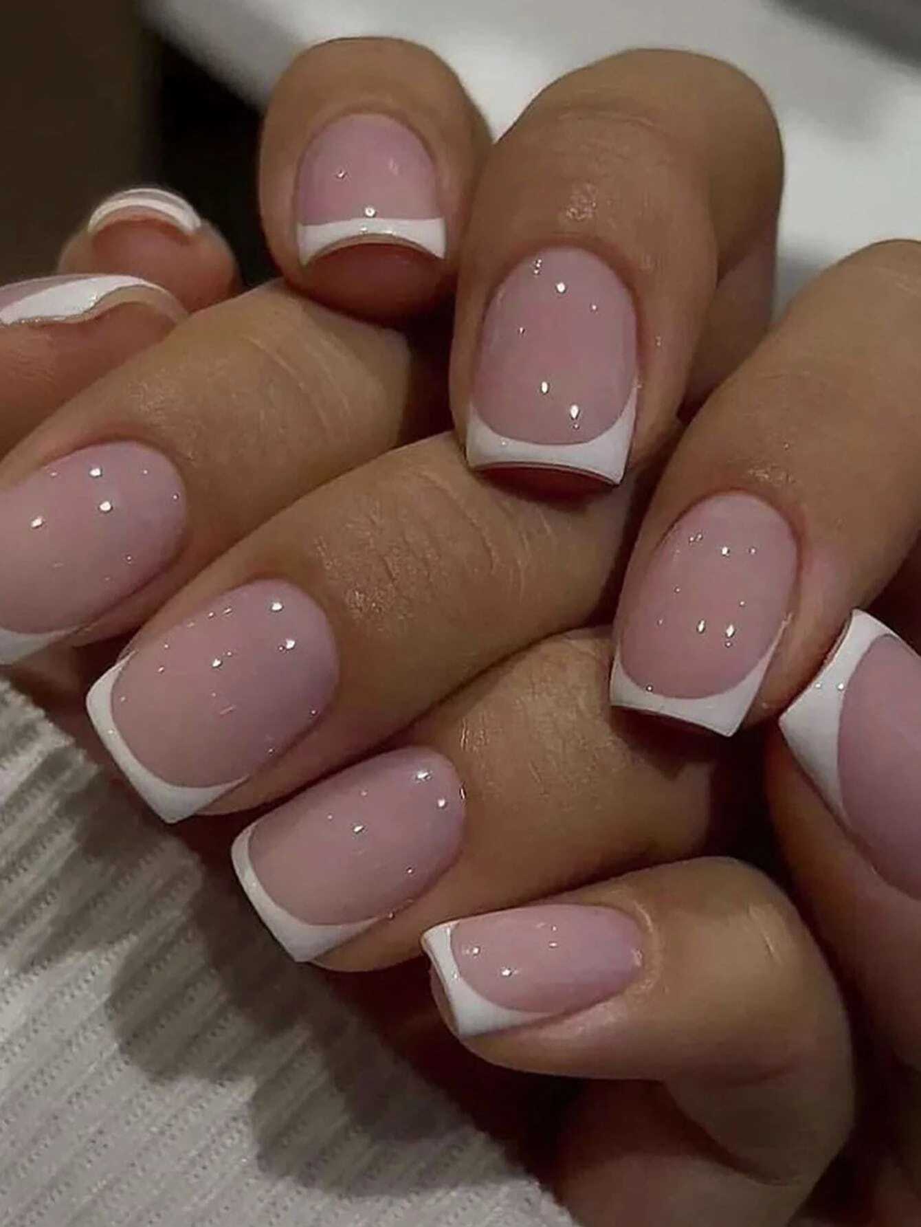 24 pieces/set of short square fake nails suitable for cute female brides heart white French tips fake onions Y2K supply according to fake nails W25041