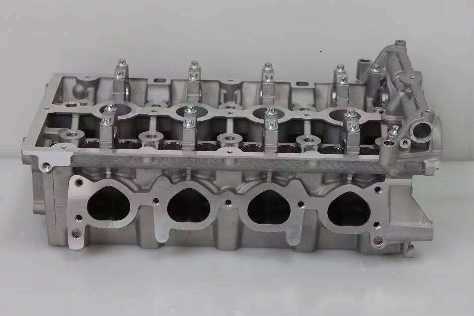 55568363 55571690 Auto Engine Parts F18D4 Empty Cylinder Head for Chevrolet Cruze 1.8L