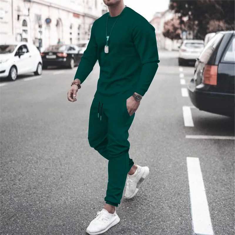 2025 New Men Two Pieces Sets Running SweatshirtSweatpants Suit Autumn Winter Warm Tracksuit Sets Mens Jogger Sports Suit W251110