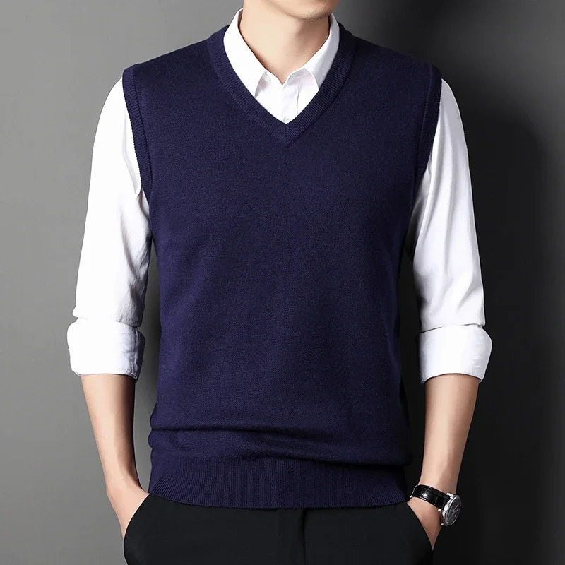 Mens Solid Color Sweater Vest Casual Fashion Warm Top for All Seasons Comfortable Breathable Layering Essential 250409