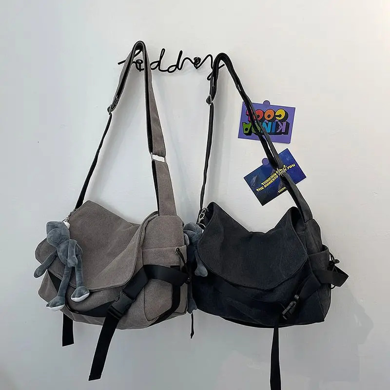 Mens Canvas Vintage Crossbody Bag Casual Shoulder for Travel College Students Lightweight Durable Fashionable 251110