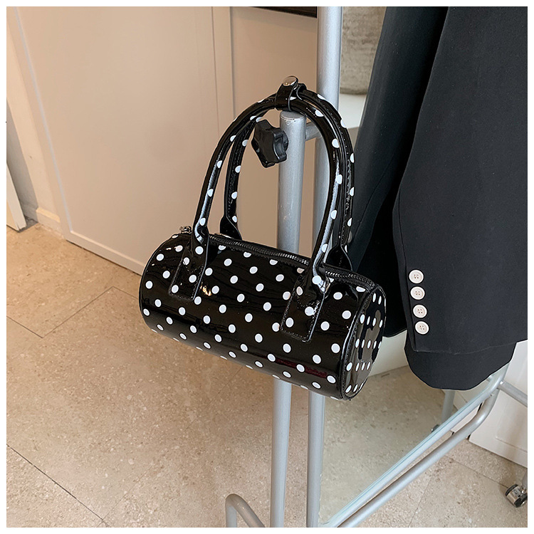 Niche Polka Dots Women's 2025 New Women's Designer Bag Fashionable Multi Functional Underarm Slant Body Exquisite High End Elegant Handheld 