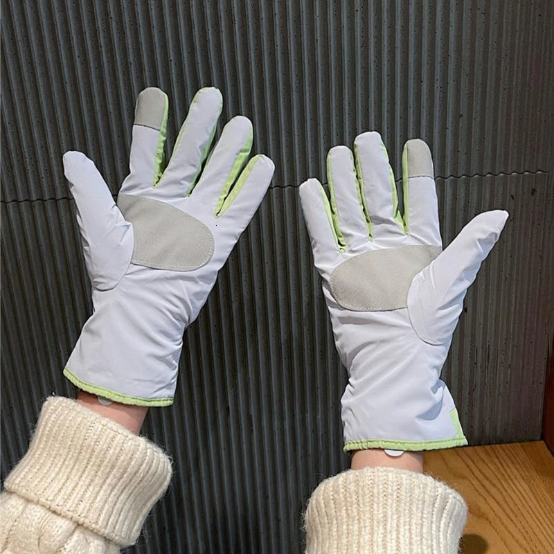 Winter Outdoor Sports Skiing Cycling Gloves Thickened Windproof Warm Gloves Students Girls Five-fingered Gloves Can Touch Screen 251106