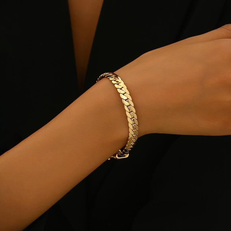 Classic Gold-Plated Chain Bracelet Minimalist Style For Everyday Elegance TY