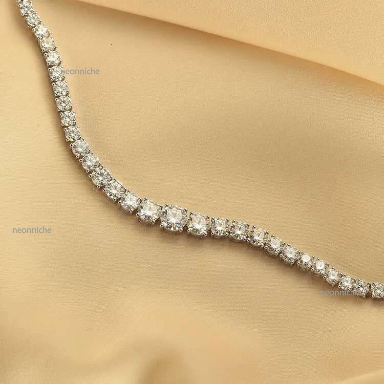 Aaa Gems White Gold Vermeil Graduated Size 3.5mm Vvs Moissanite Dia Tennis Chain Necklace for Women