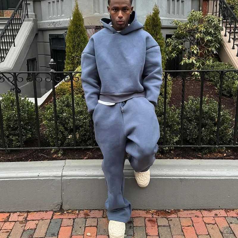 Mens Hoodie Set Solid Color Simple Sports Style Pullover Casual Loose Chic Design High Quality Two-piece Comfortable Warm Top W251110