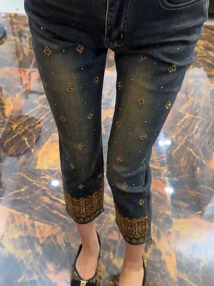 Rhinestone Women Jeans Fashion Washed Casual Pants All-match Straight Trousers Concise Bottom Clothes Spring C251110