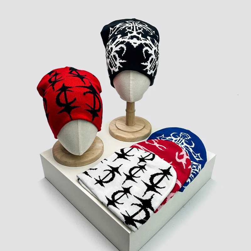 European Style Pattern Wool Knitted Hats Personal Warm Hip Hop Versatile Beanies Autumn and Winter New Street Fashion Niche insXJ251110