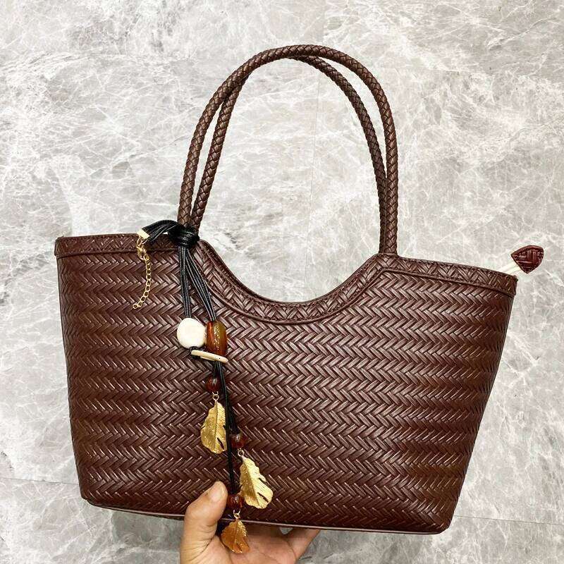 Tote Bag For Women Luxury Designer Handbag Purse 2025 New In PU Imitation Braided Embossment With Inner Pocket Underarm Shoulder