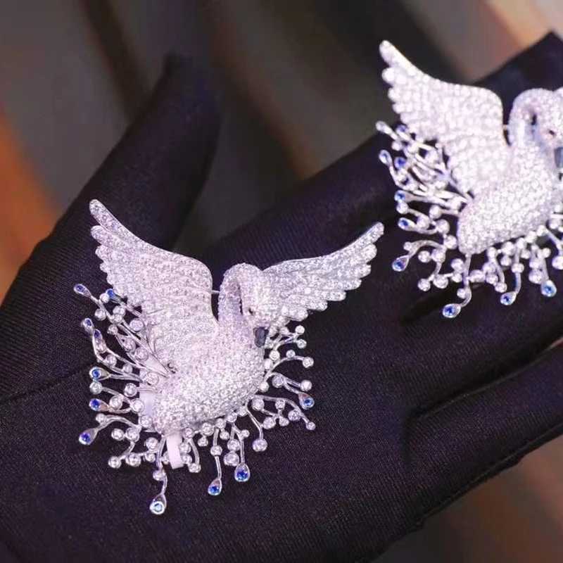 Luxury Jewelry Bird Brooch For Women Fine Jewelry Party 925Sterling Silver With Cubic Zirconia Elegant Top Value Female GiftW251110