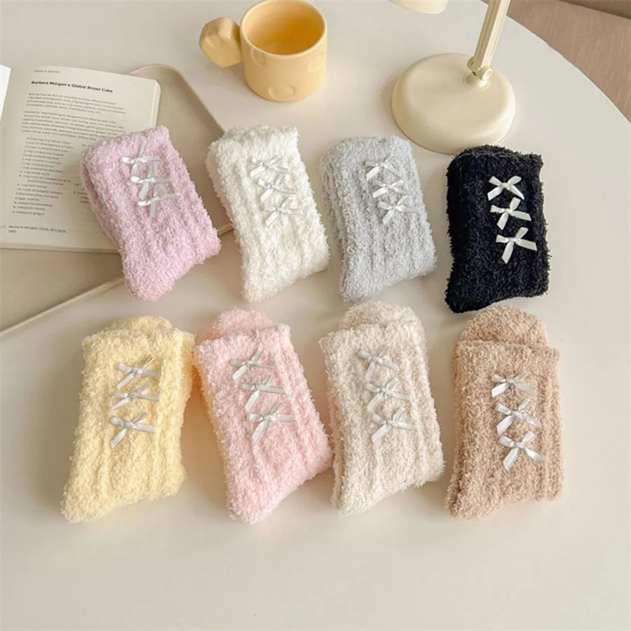 Lolita Sweet Women Bows Coral Fleece Socks Winter Thicken Warm Home Floor Socks Candy Color Soft Plush Socks Sleeping Socks 251106