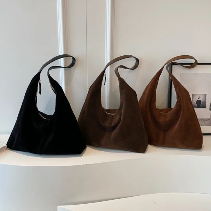 Vintage Suede Tote Bag For Women Autumn Winter Large Capacity Commute Shoulder Crossbody Bags Fashion Trend Underarm Bags 251106