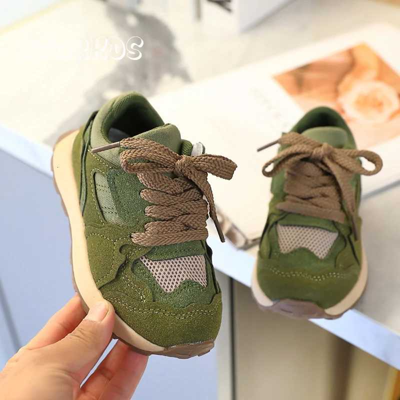 2023 Spring New Kids Sport Sneakers Boys Slip-on Trainers Children Classic Brand Design Chunky Tennis Girls Casual Travel Shoes W251110