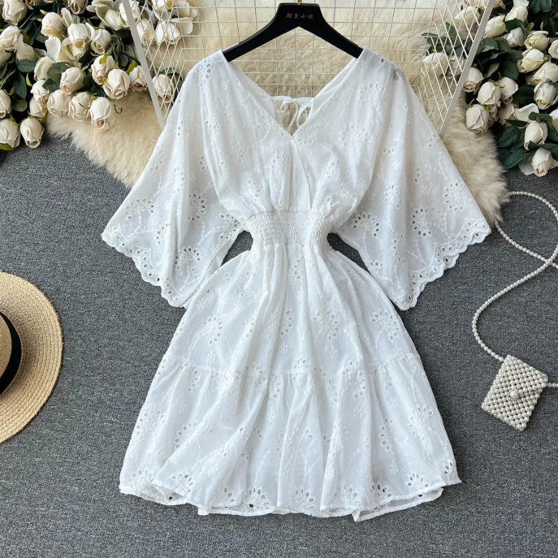 White/Purple/Blue V-neck Summer Lace Embroidered Dress Womens Short sleeved Dress Womens Retro Party Beach Midi Dress 250409