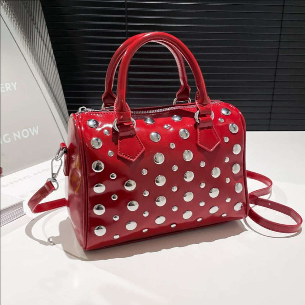 Cross Border Handbags, Popular Hand Held Fashion Simple And Stylish Commuting Pillow Trendy Single Shoulder Versatile Cross Body Bags, Travel Sling Hi