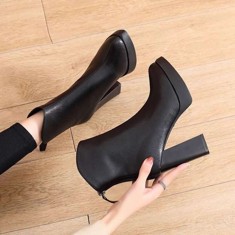 Woman Sandals Waterproof Platform Tube Children S Autumn And Winter New Styles High Thick Heels Short Boots Martin Fashion Boots