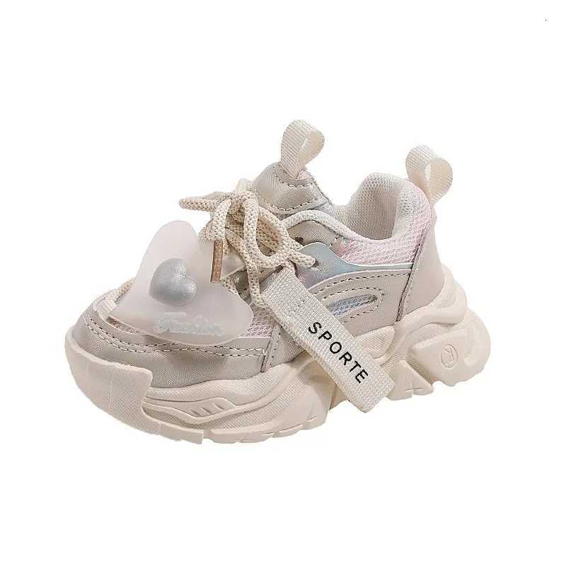 Girls Shoes 2025winter Casual Sports Child Board Shoes Versatile Lightweight Comfortable Mens and Womens Outdoor Casual Shoe W251110