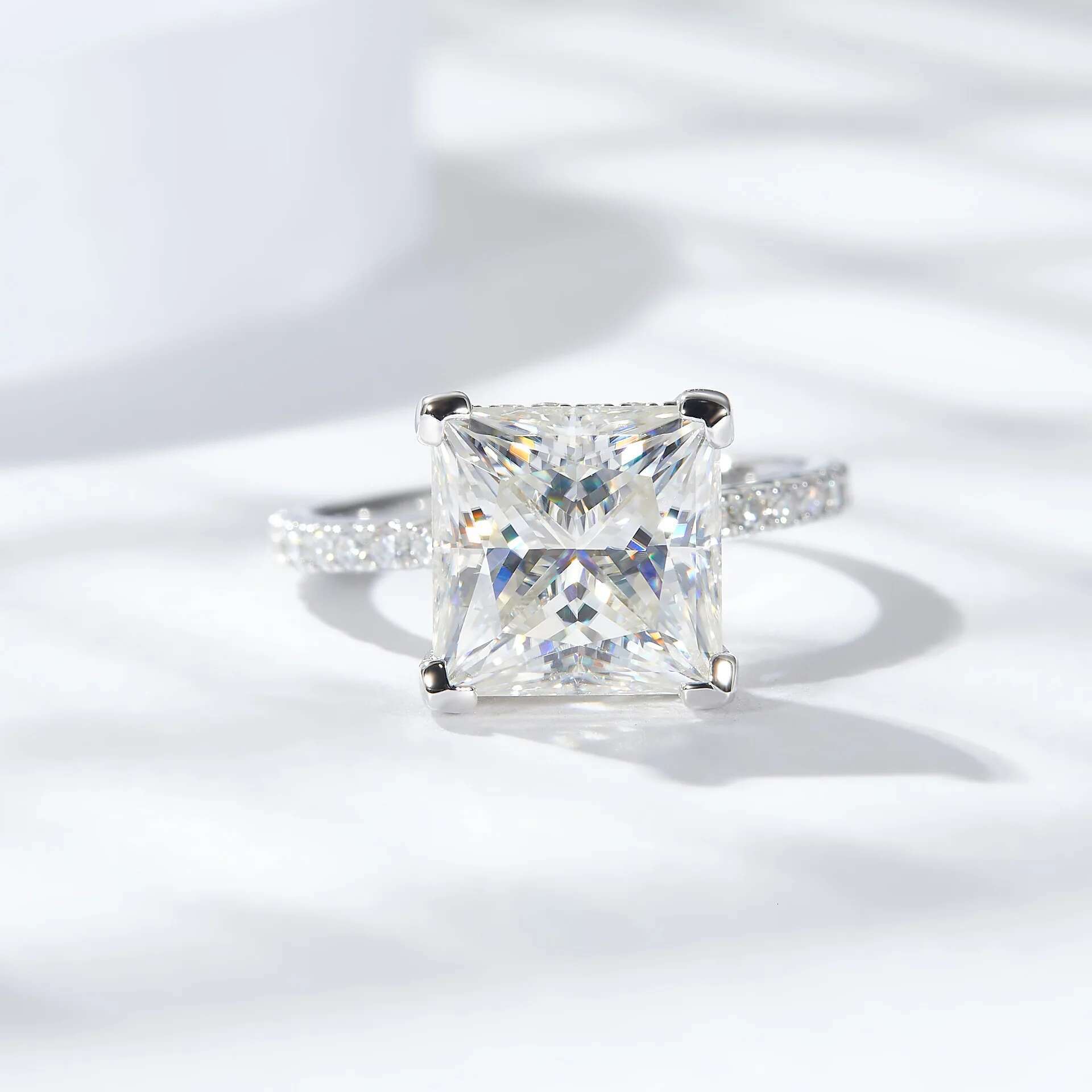 Super Shiny 5ct Princess Cut D Color Moissanite Engagement Ring Bridal 925 Sterling Silver Wedding Band Ring Customs Jewelry
