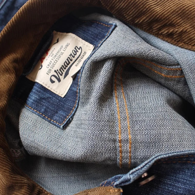 Classic mens denim jacket with retro edges suitable for autumn 250401