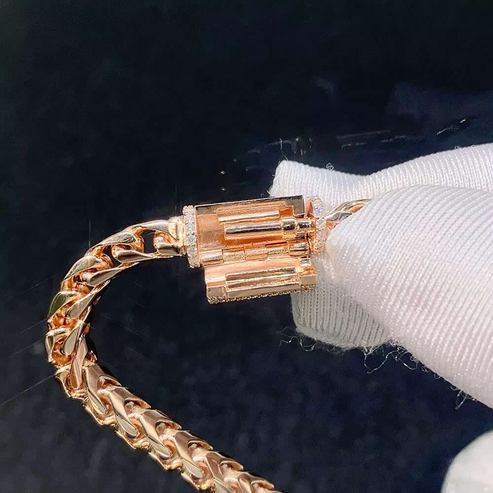 Hip Hop Link Chain Moissanite New Design 925 Silver Gold Plated Cuban Link Chain VVS Moissanite Cuban Bracelet