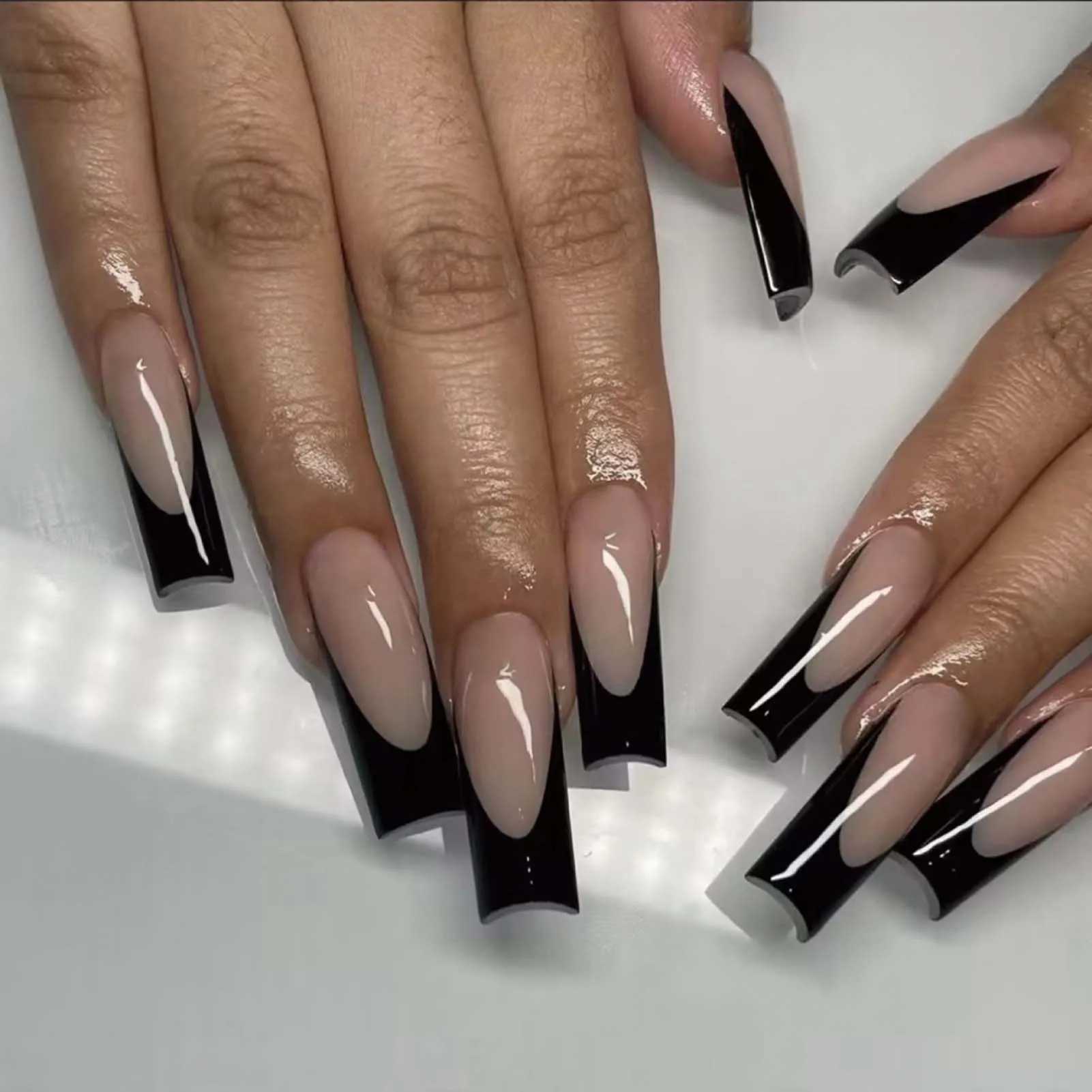 24 pieces of black edge ultra long French fake nails acrylic ballet dancer fake nails press square nails tip professional nail art W250410