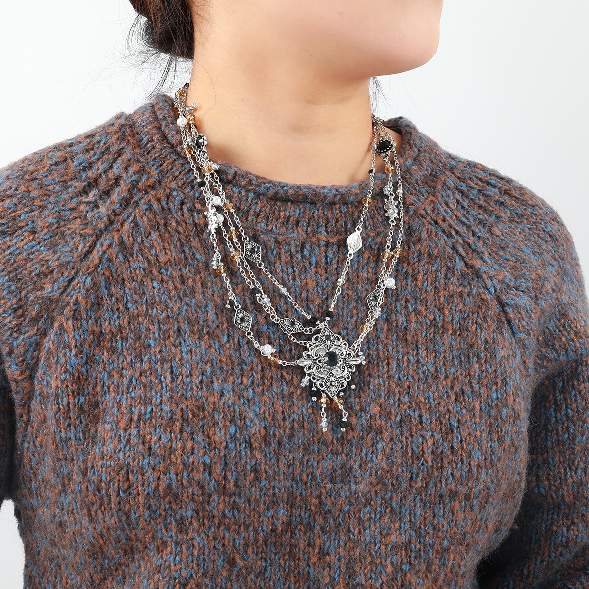 Exquisite Bead Multi Layer Diamond Inlaid Design Necklace Bohemian Style Autumn Women s Sweater Chain Fashion Love Birthday Gift Necklace