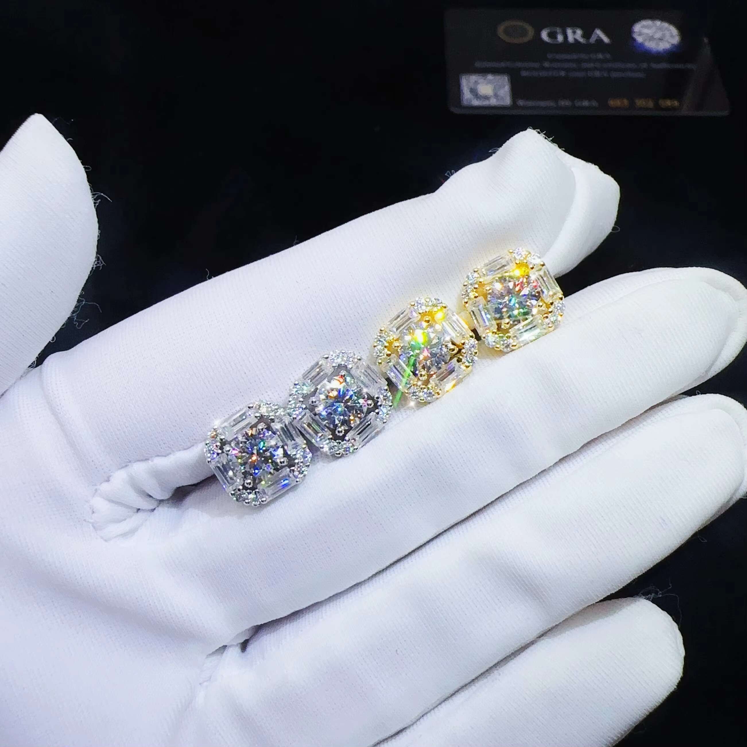 Stunning Moissanite Jewelry Custom S925 10mm Square Earrings Emerald Round Cut VVS Diamond Studs Round Earring