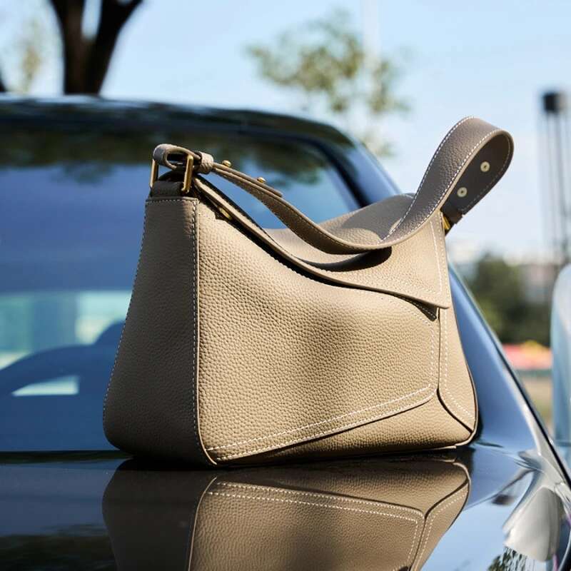 Handbags Female Crossbody Bags Vintage Genuine Women Shoulder Large Capacity Soft Leather Cowhide Fashion Bag