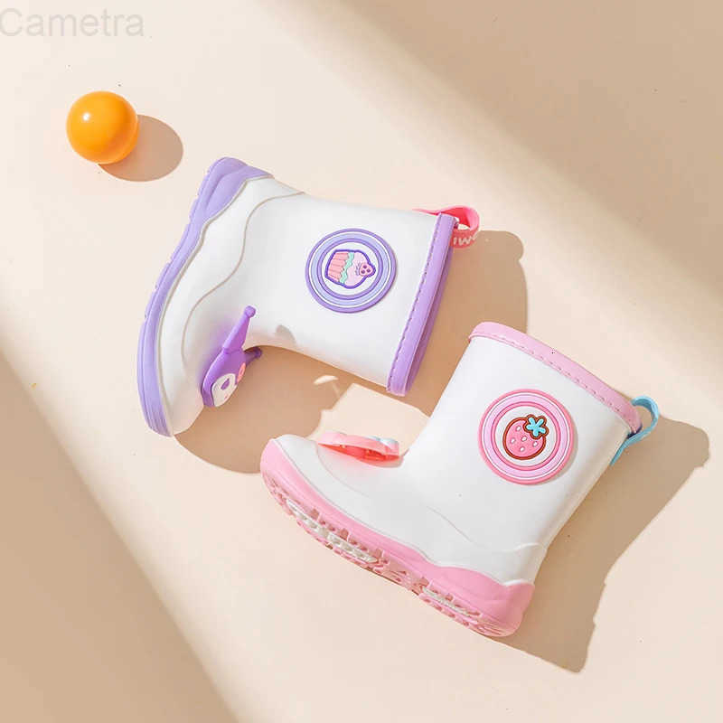 Sanrio genuine childrens rain boots cute cartoon rain boots girls non-slip glue shoes H2511101