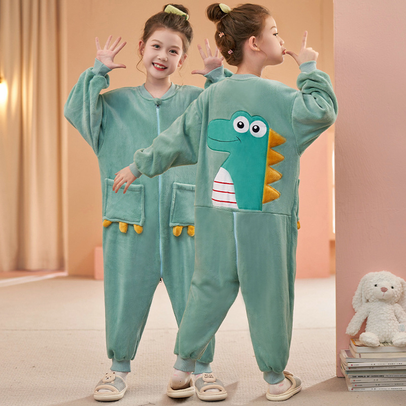 Towels Robes Girl Autumn Winter Long Warm Flannel Bathrobe for Girls Cozy Bath Robe Zipper Night Dressing Gown Kids Sleepwear Size 6 8 10 12Y 221020