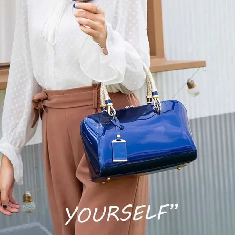 2025 Luxury Femme Shiny Leather Handbags High End Designer Boston Tote Bag Women Wedding Party Shoulder Bag K251110