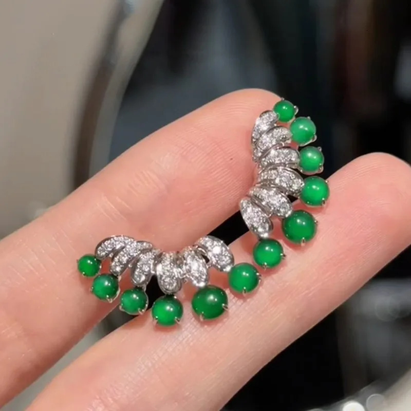 Jade stud earrings for womens China jade gemstone green exquisite earrings accessories 250407