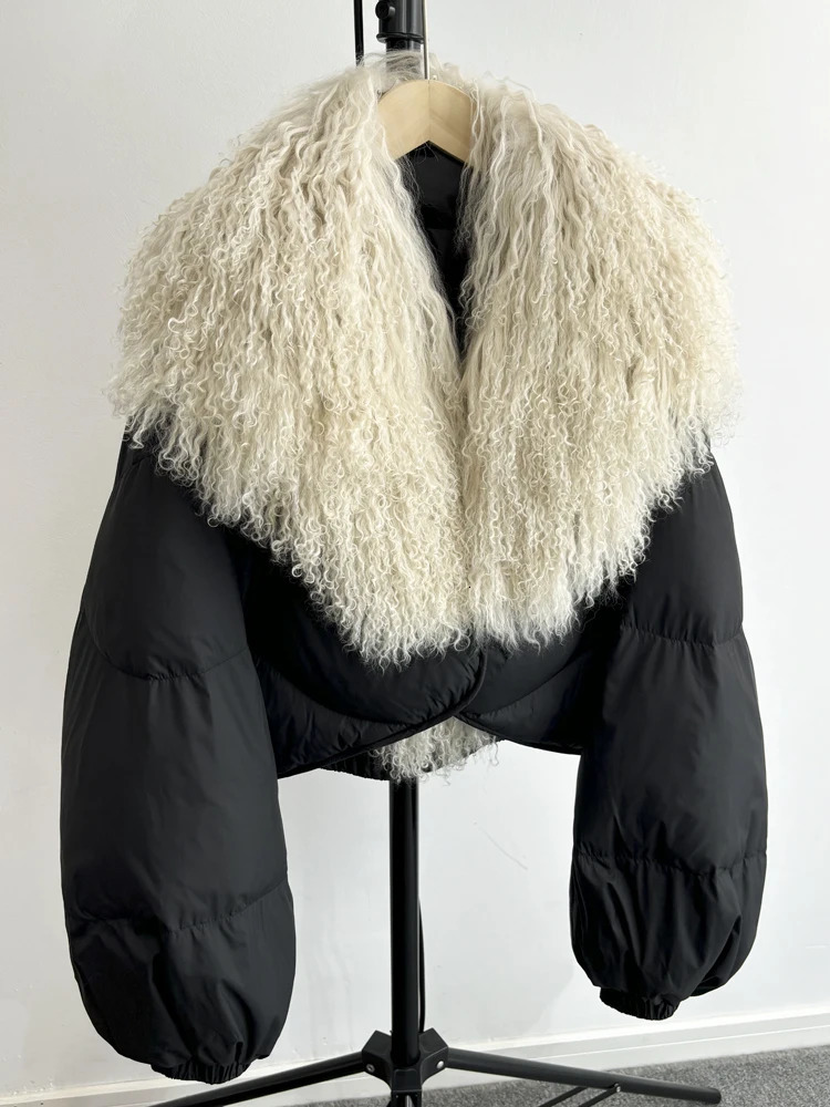 y Winter Natural Big Mongolian Sheep Fur Coat Women Short Feather Puffer Parka 90 White Duck Down Waterproof Jacket 251110