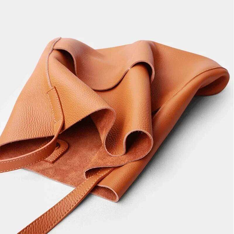 Women Handbag Soft Genuine Real Leather Bucket Totes Fashion Lady Shopping Casual Shoulder Shoper Bag For School Girls St251110